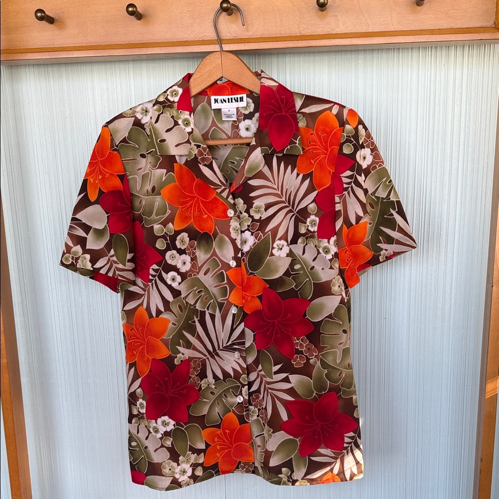 🌺 Vibrant 80s 90s Vintage Hawaiian Tropical Jungle Floral Button Down Shirt - Picture 2 of 9